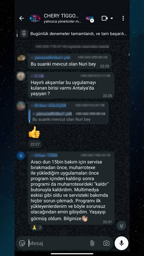 Chery Tiggo WhatsApp grubunda uyelerin Nuri bey, Antalya bolgesi ve arac multimedya guncellemesinin garanti surecine etkisi hakkinda konustugu bir sohbet ekran goruntusu.
