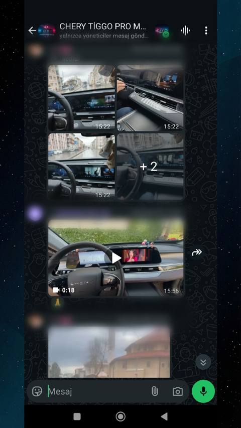 Chery Tiggo aracinin direksiyonu, multimedya ekrani ve navigasyon goruntusunun yer aldigi ic mekan fotograflari ile bir video paylasimi.