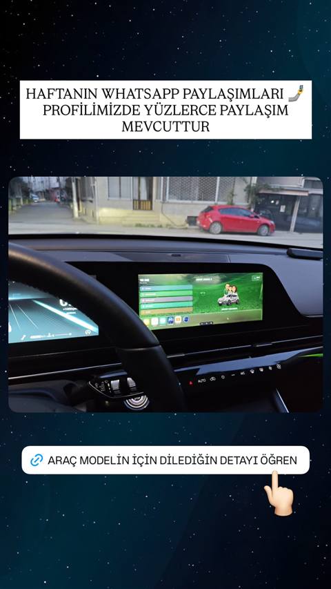 Chery aracın multimedya ekranında yeşil temalı bir arayüz ile araç dışında kırmızı bir otomobilin göründüğü bir fotoğraf ve üstünde WhatsApp topluluk paylaşımlarını duyuran bir başlık yer alıyor.